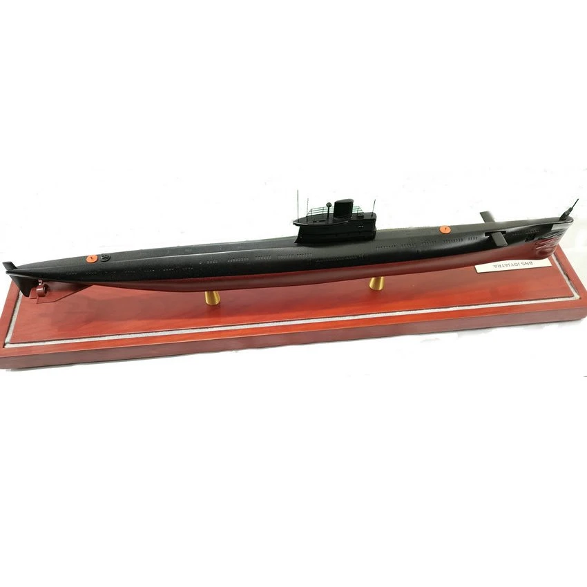 潜水艦の76cmレプリカモデル
